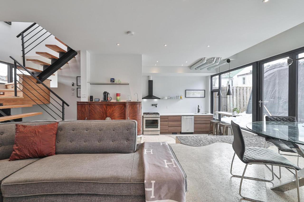 New Modern 1400 Sq Ft Coach House Near Everything Toronto Exteriör bild